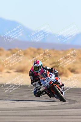 media/Jan-10-2025-CVMA Friday Practice (Fri) [[489e0da257]]/Group 4 and Trackday/Session 4 (Turn 16)/